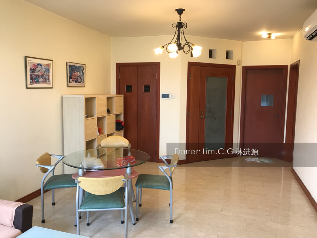 The Mayfair (D22), Condominium #149811972